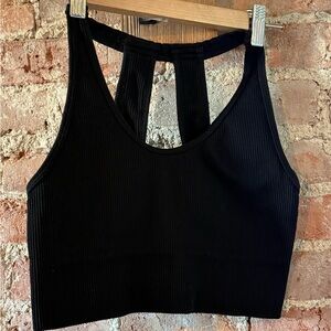 Vuori Ribbed Crop Tank / Sports Bra - Black - Size Small
